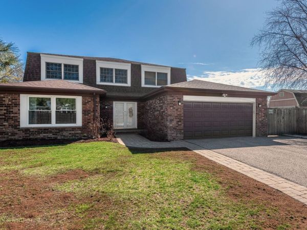 11 BIRCHWOOD Avenue , Deerfield, IL 60015