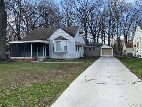 30008 Beechwood Street, Garden City, MI 48135
