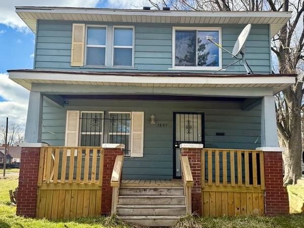 1601 Forest Hill Avenue, Flint, MI 48504
