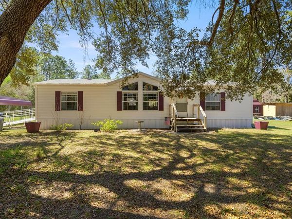 2670 SE 141st Ave, Morriston, FL 32668