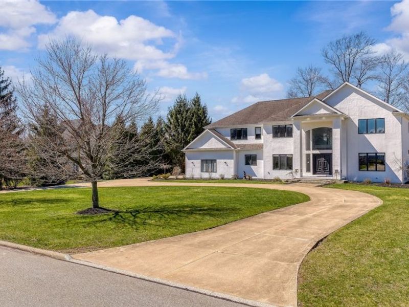 2504 Ginger Wren Road, Pepper Pike, OH 44124 Photo 1