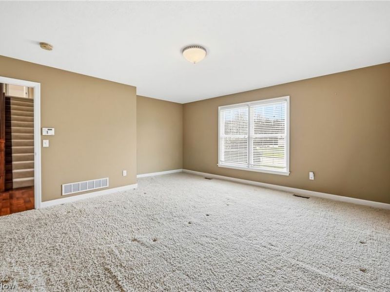 297 Country Club Drive SE, Warren, OH 44484 Photo 25