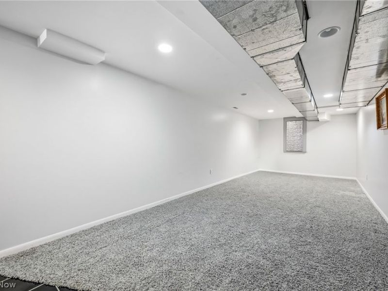 297 Country Club Drive SE, Warren, OH 44484 Photo 40