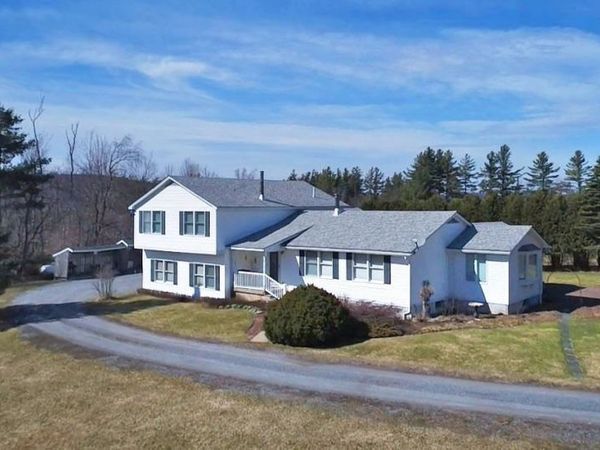 678 Cobb Hill Road, Lincoln, VT 05443