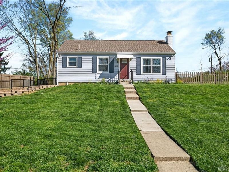 1837 Pinecrest Drive, Dayton, OH 45414 Photo 1