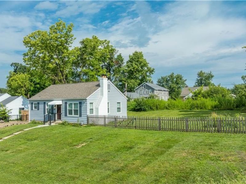 1837 Pinecrest Drive, Dayton, OH 45414 Photo 3