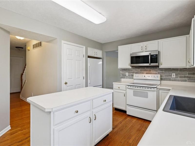 165 Meadows Drive, Springboro, OH 45066 Photo 26