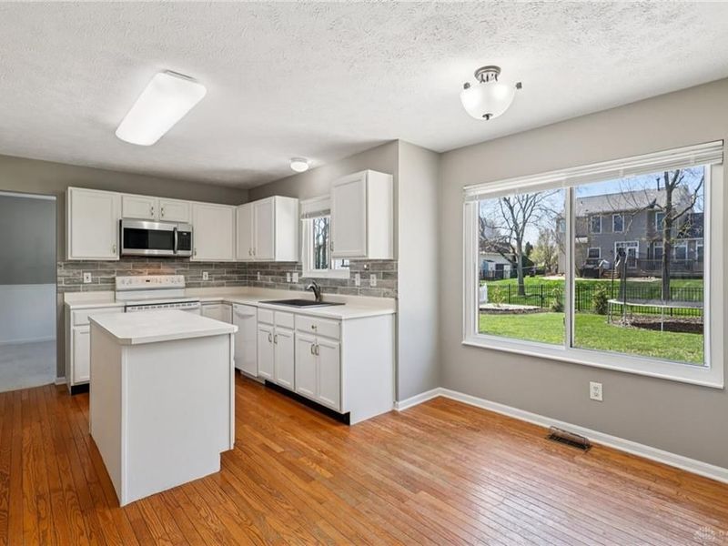 165 Meadows Drive, Springboro, OH 45066 Photo 29