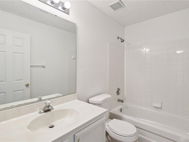 165 Meadows Drive, Springboro, OH 45066 Photo 46