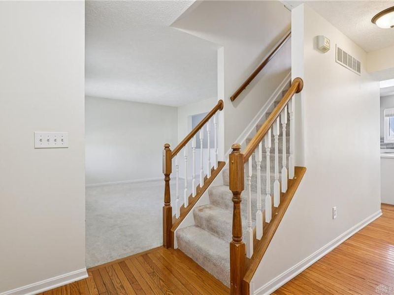 165 Meadows Drive, Springboro, OH 45066 Photo 8