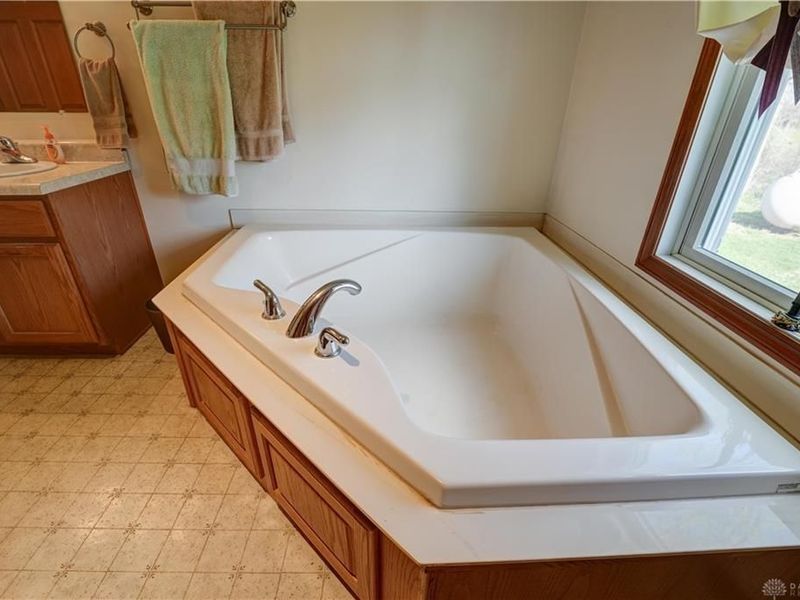 7745 Spidel Road, Bradford, OH 45308 Photo 18