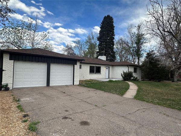 10 Allison Street, Lakewood, CO 80226