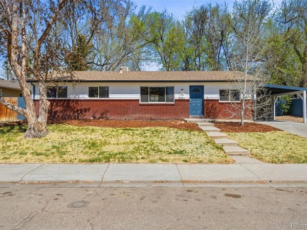 1618 Centennial Drive , Longmont, CO 80501