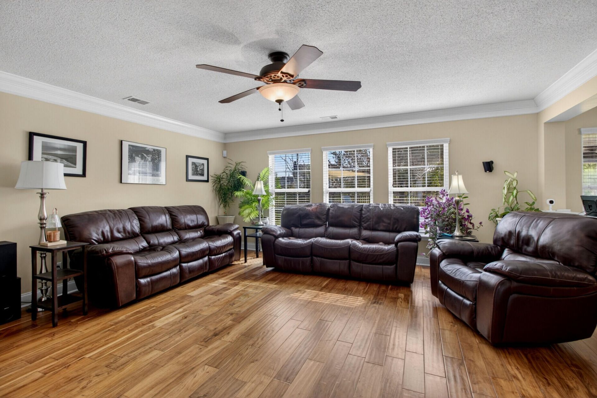 337 Southport Drive Photo 13