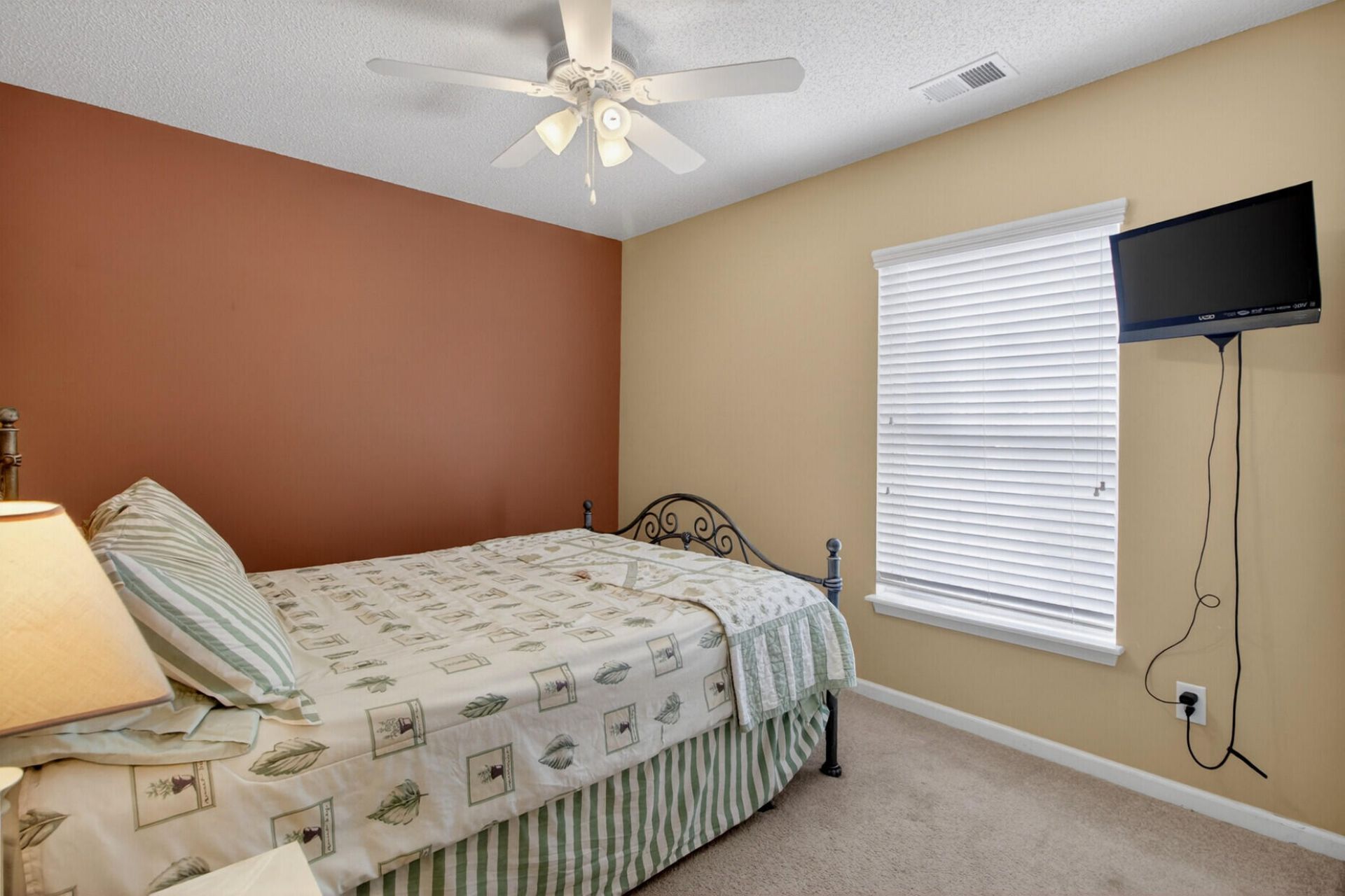 337 Southport Drive Photo 22