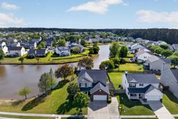 337 Southport Drive photo 4