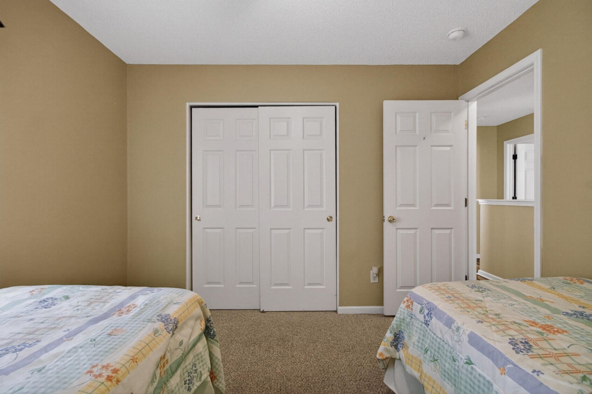 337 Southport Drive Photo 32