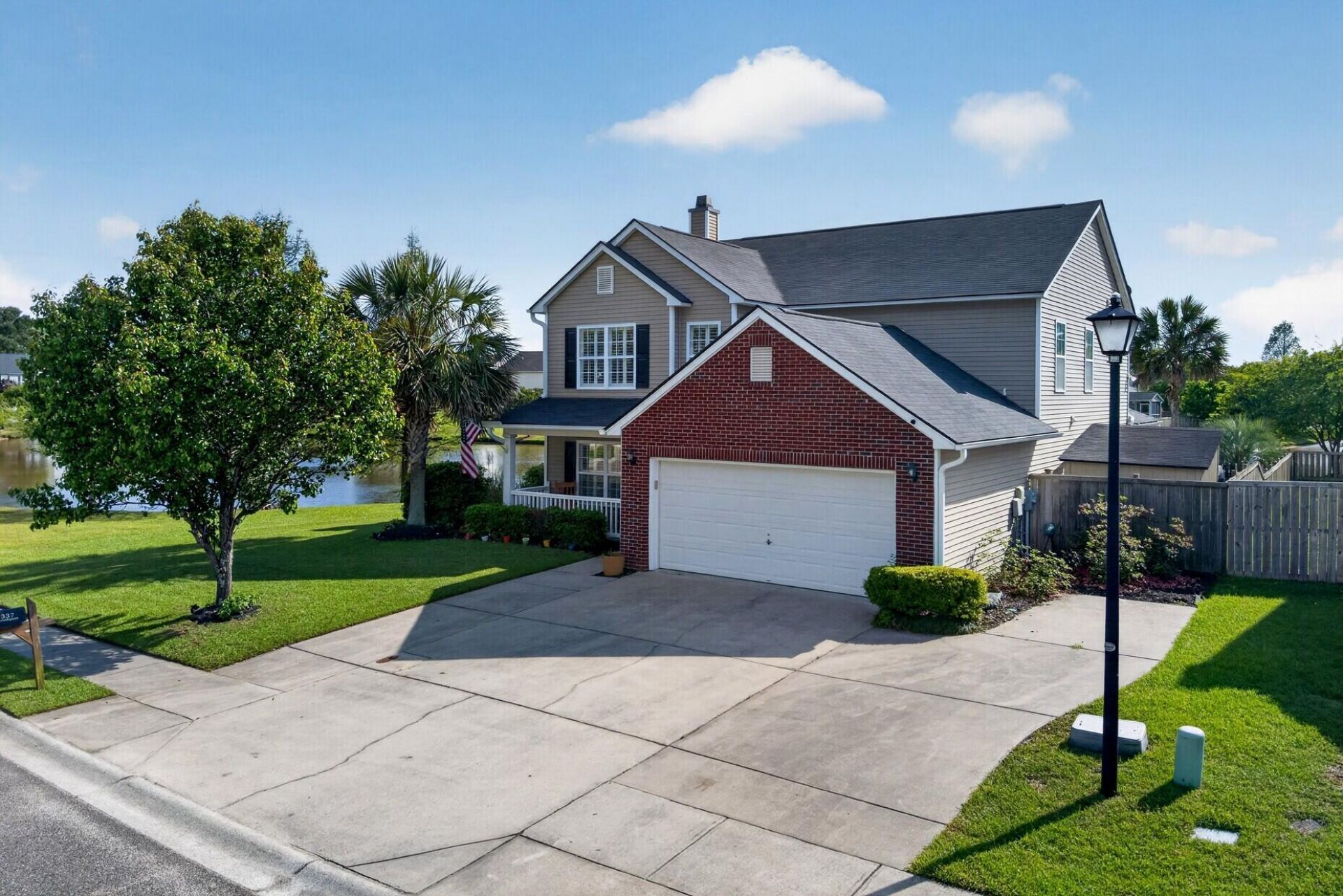 337 Southport Drive Photo 4