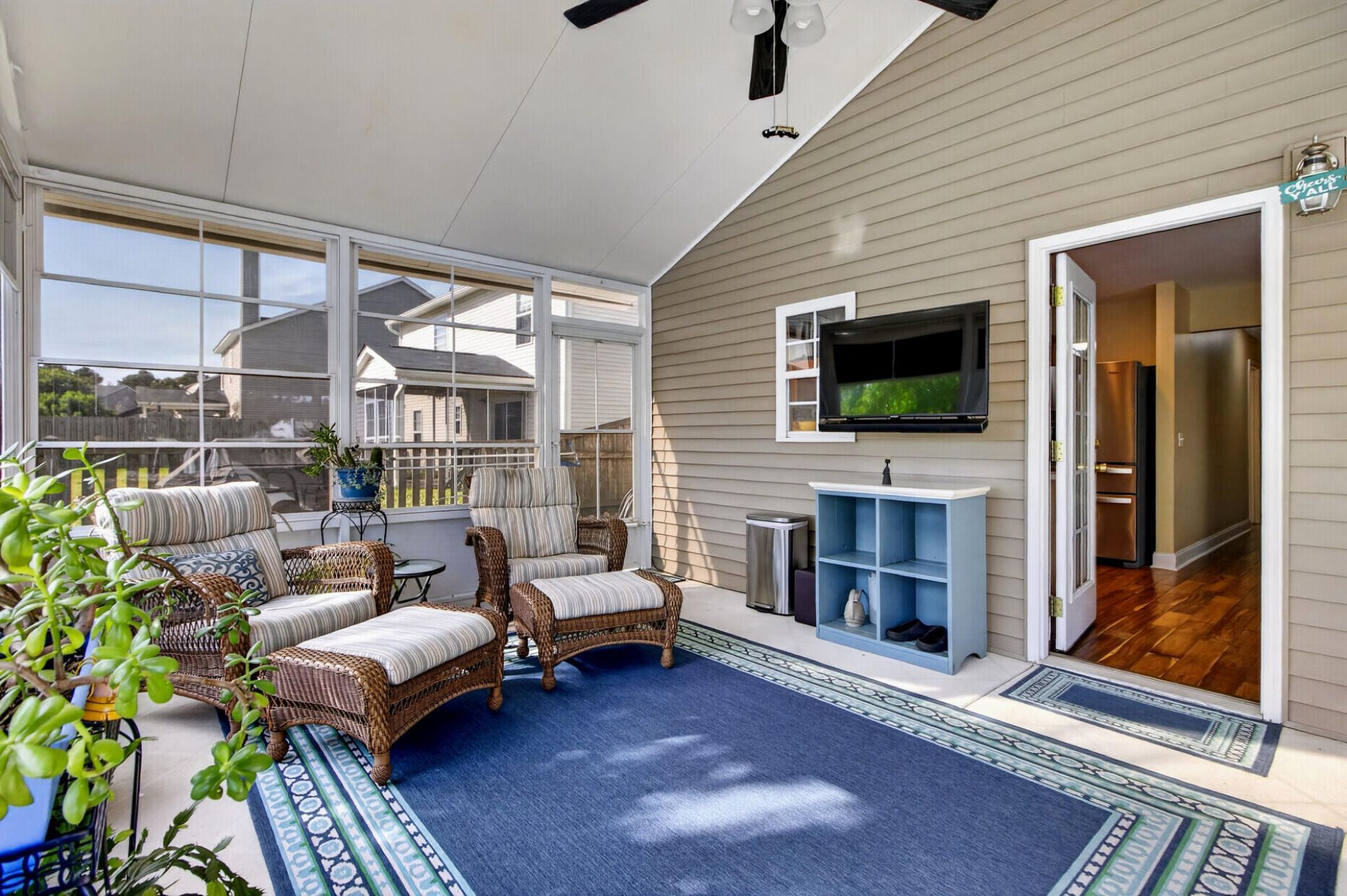 337 Southport Drive Photo 43