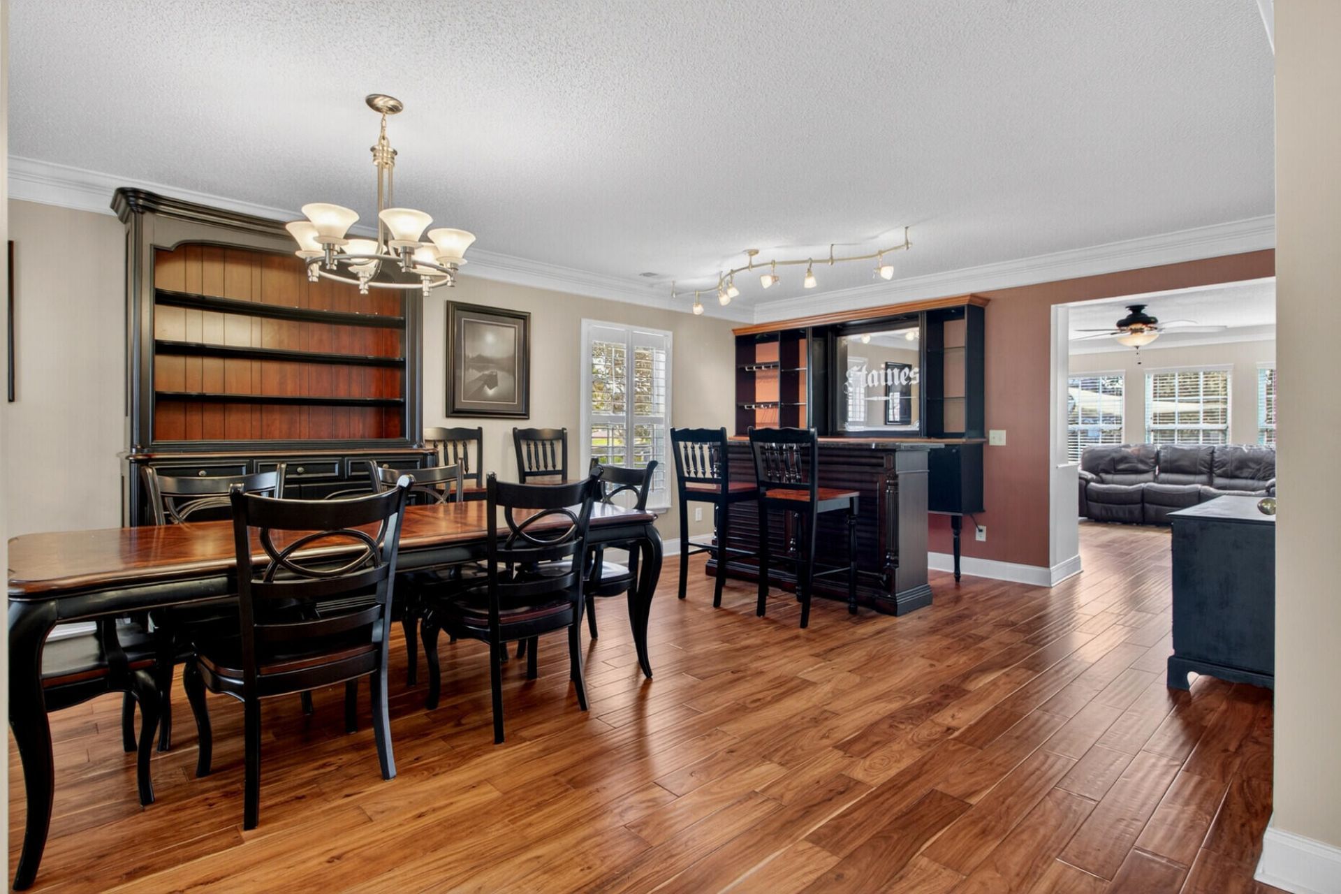 337 Southport Drive Photo 7