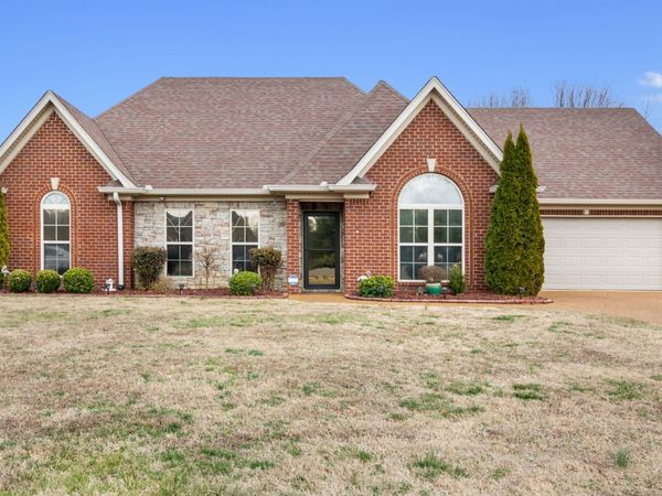 121 Baylee Ct, White House, TN 37188