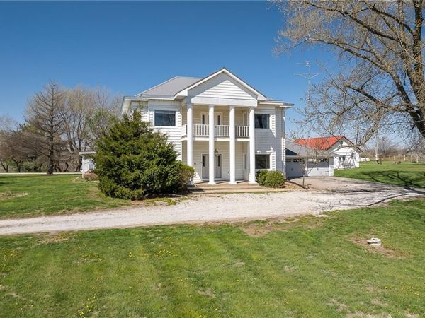 6585 NE Catawba Road, Breckenridge, MO 64625