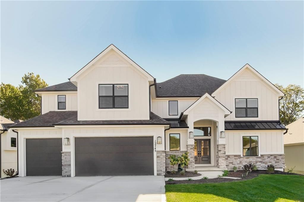 4793 NW Sienna Ridge, Riverside, MO 64150 Main Photo