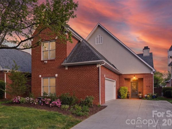 4118 Sharon Commons Lane, Charlotte, NC 28210