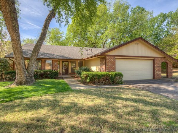 1701 W Winston Court, Broken Arrow, OK 74011