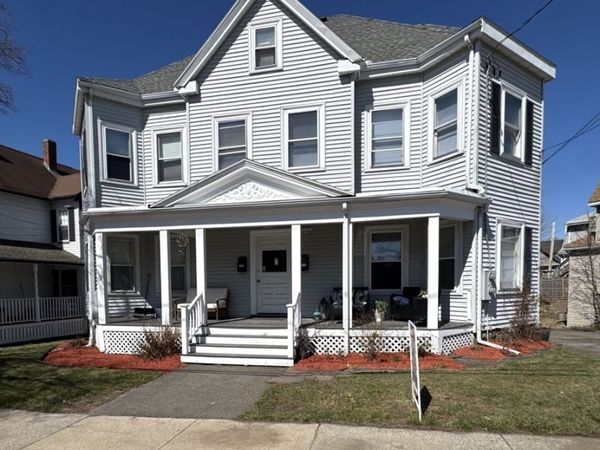 128 Green St, Unit 128, Melrose, MA 02176