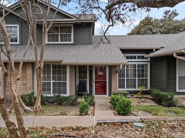 1015 E Yager LN, Unit 18, Austin, TX 78753