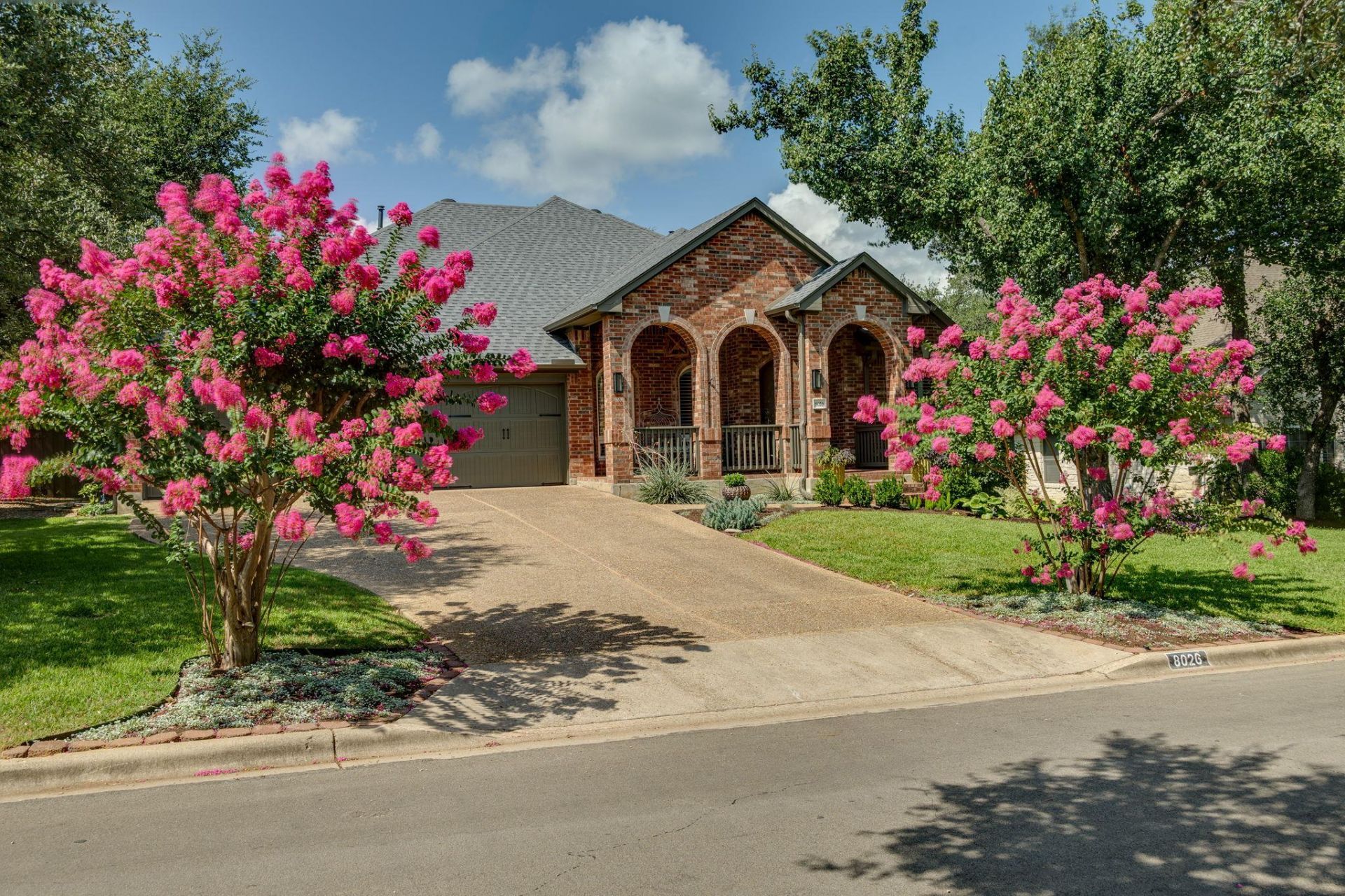 8026 Tahoe Parke Cir, Austin, TX 78726 Main Photo