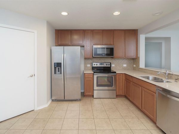 11221 Kirkland Hill PATH, Austin, TX 78754