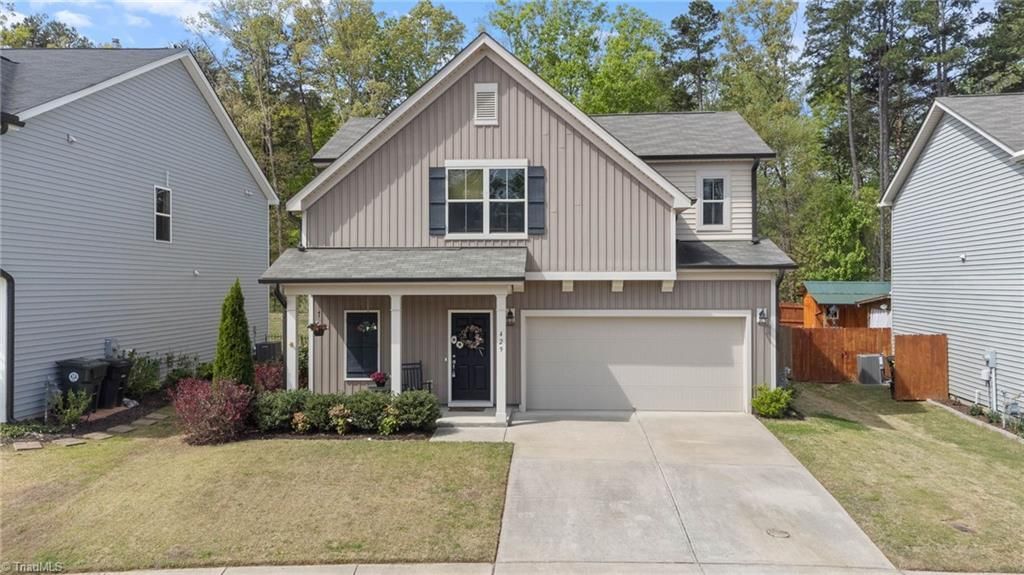 429 Mockingbird Lane, Mebane, NC 27302 Main Photo