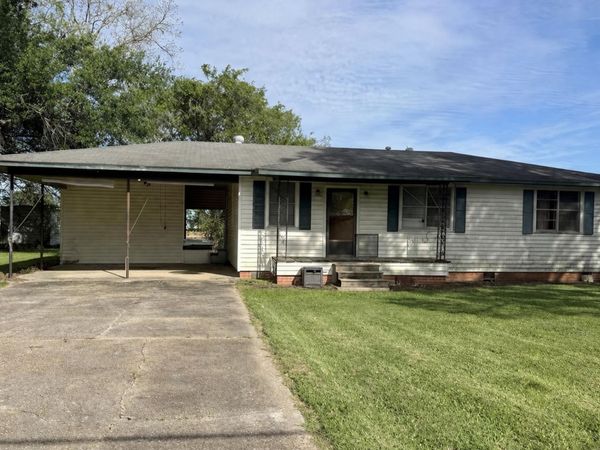3111 Oakland Rd, Lakeland, LA 70752