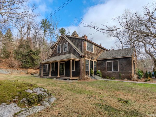 54 E Lake Stable Road, Tuxedo Park, NY 10987