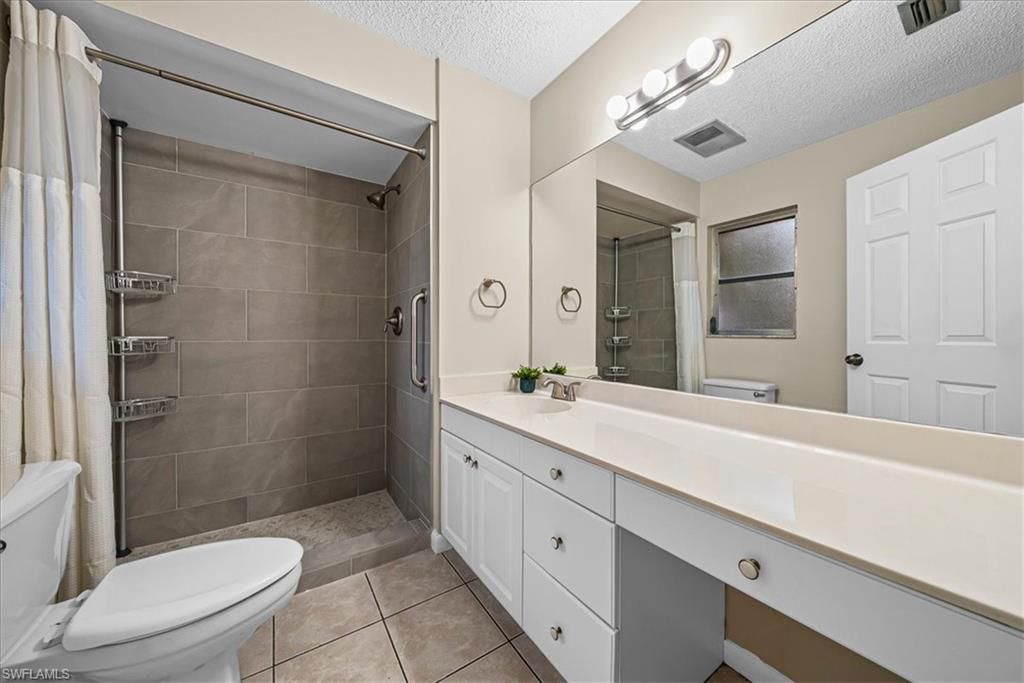 19208 Murcott Dr E, Fort Myers, FL 33967 Photo