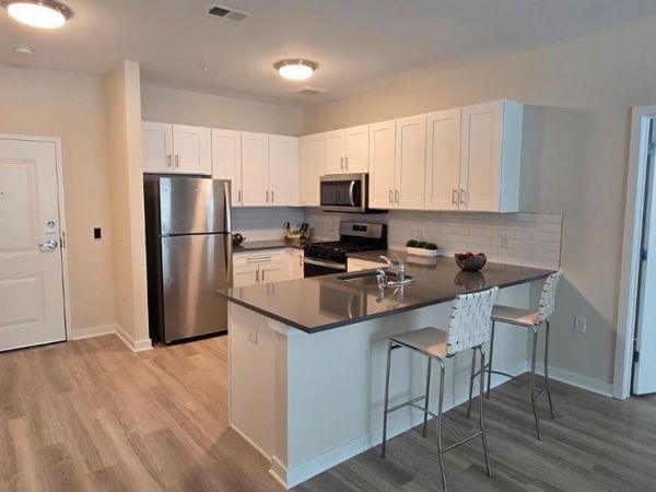 211 HENDERSON Road, Monmouth Junction, NJ 08852