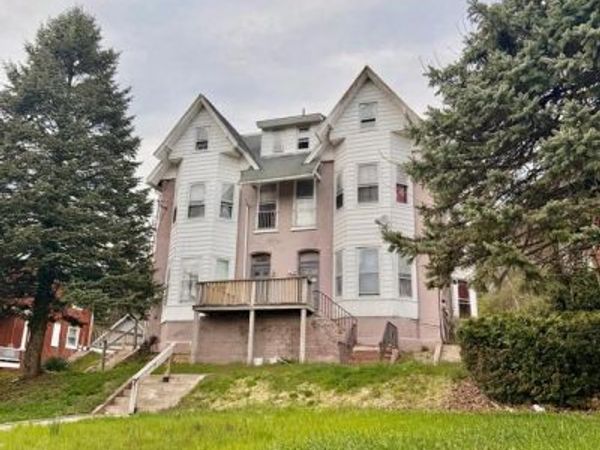 1601 MINERAL SPRING ROAD , READING, PA 19602