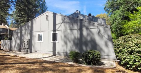 15444 Kingsbury Cir, Grass Valley, CA 95949 Photo