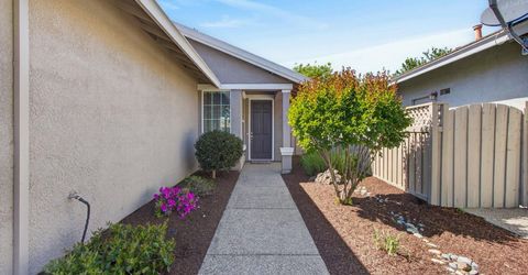 156 Stags Leap Ln, Lincoln, CA 95648 Photo