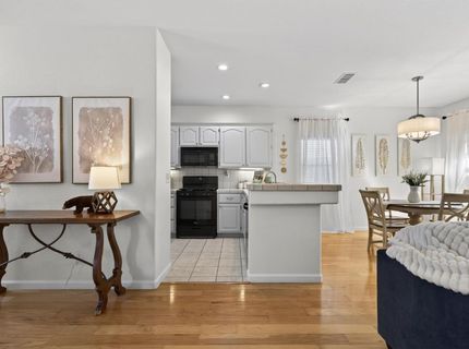 284 Marsalla Dr, Folsom, CA 95630 Photo