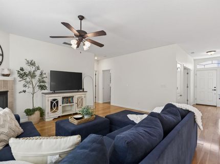 284 Marsalla Dr, Folsom, CA 95630 Photo