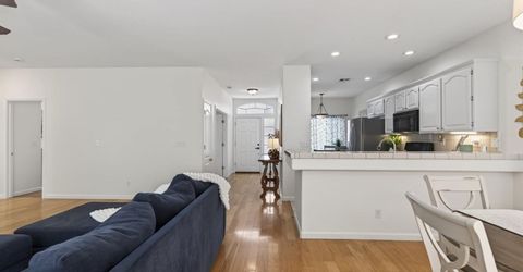 284 Marsalla Dr, Folsom, CA 95630 Photo