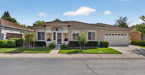 284 Marsalla Dr, Folsom, CA 95630 Photo