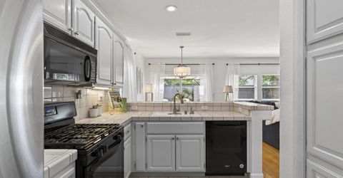 284 Marsalla Dr, Folsom, CA 95630 Photo