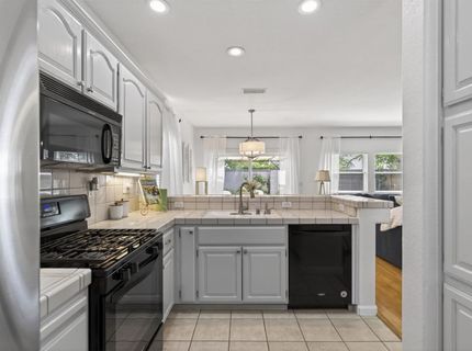 284 Marsalla Dr, Folsom, CA 95630 Photo