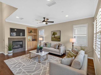 8073 Lido Isle Ln, Sacramento, CA 95831 Photo