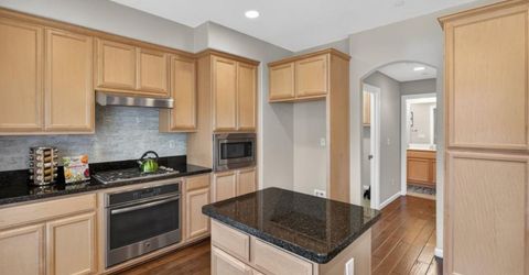 8073 Lido Isle Ln, Sacramento, CA 95831 Photo