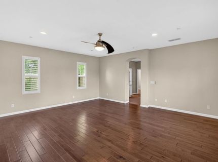 8073 Lido Isle Ln, Sacramento, CA 95831 Photo